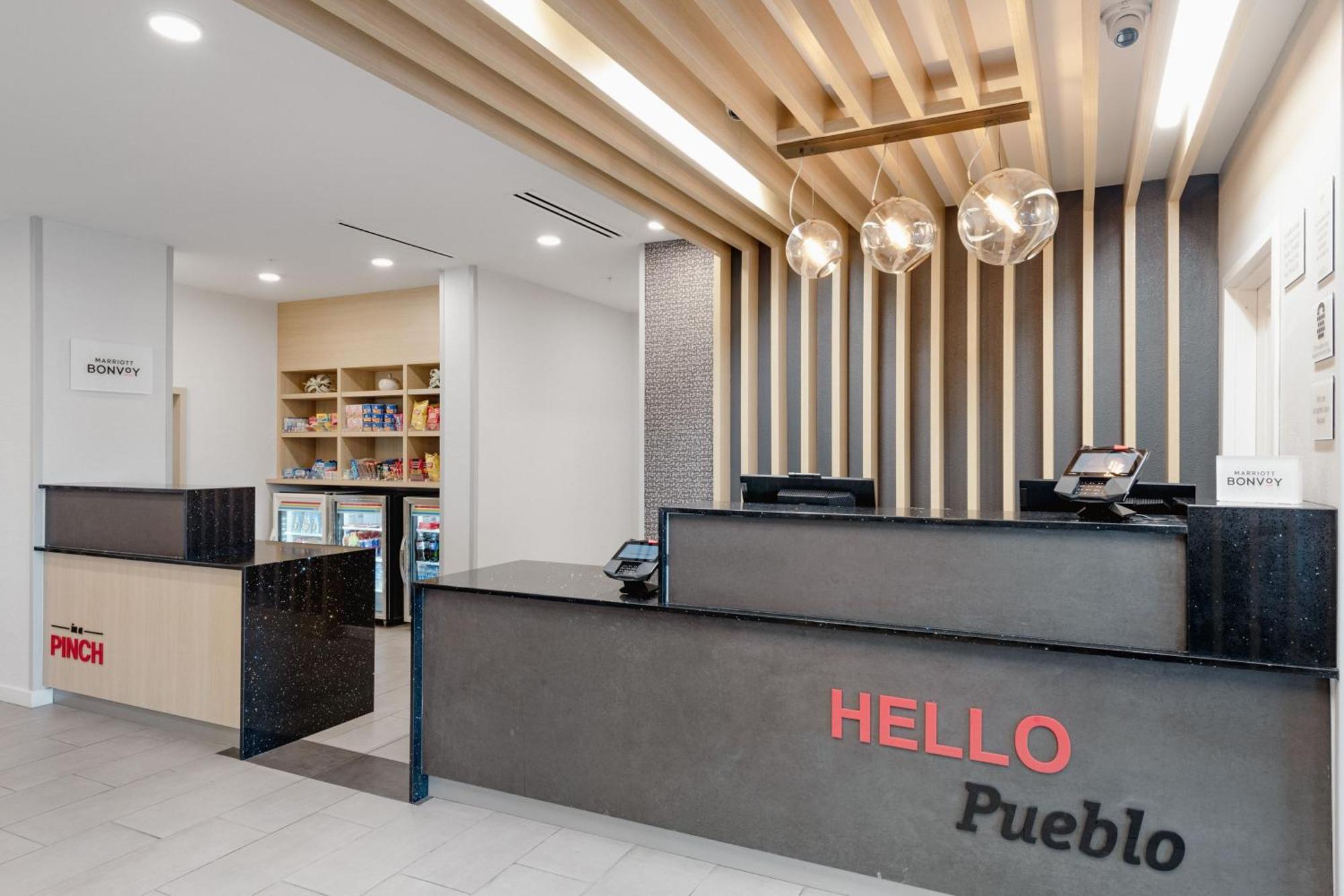 Towneplace Suites By Marriott Pueblo Downtown Kültér fotó